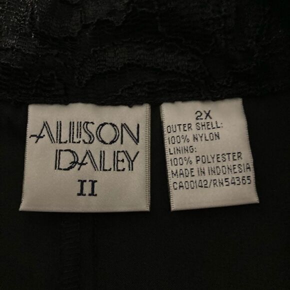 ALLISON DAILEY II, Women’s Black Lace Overlay top, Size 2X, Button Down, Lined - Picture 4 of 7